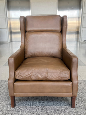 Danish Modern Leather Wingback in the Style of Børge Mogensen