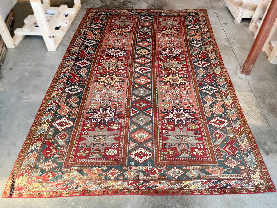 Early 20th Century Hand-Knotted Kazak Rug | 10'4" x 6'9"