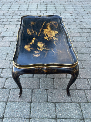 Chinoiserie Black Lacquer and Parcel Gilt Tray Table