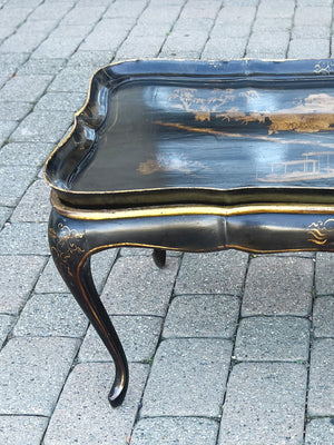 Chinoiserie Black Lacquer and Parcel Gilt Tray Table