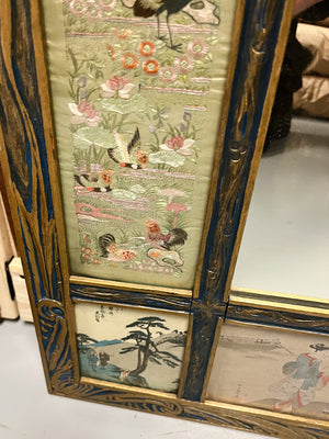 Mid-20th Century Chinoiserie Carved Giltwood Wall Mirror