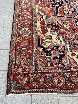 Antique Finely Hand Knotted Serpai Carpet | 8'7" x 11'7