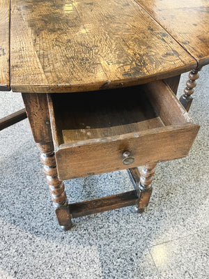 William & Mary Oak Gate Leg Table