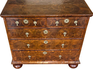 18th Century William & Mary Chest of Drawers With Oyster Inlays